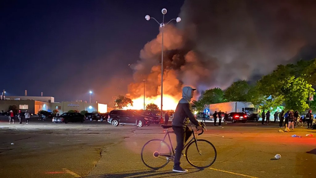 Voting Republican isn’t going to prevent America from turning into France