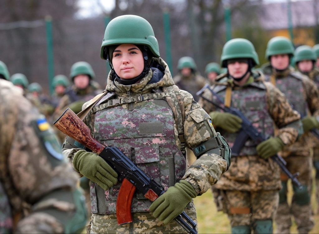 Ukraine prepares to deploy all female units to the front&nbsp;line