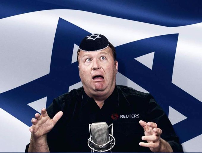 Alex Jones puts his foot down when Trump jokes about joining the&nbsp;commonwealth