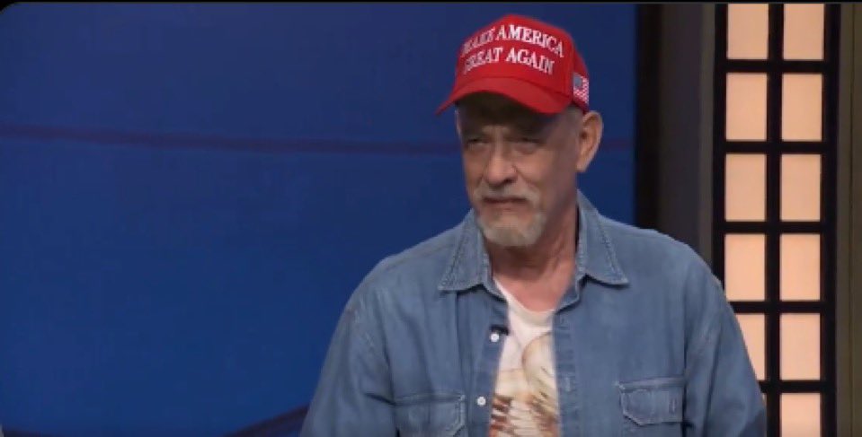 Tom Hanks returns anti Trump stereotype he did 8 years&nbsp;ago