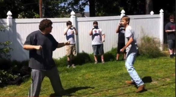 Chunk Yogurt and Destiny beef over partisan&nbsp;violence